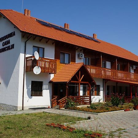 Pensiunea Casa Bunicului Mociu Экстерьер фото