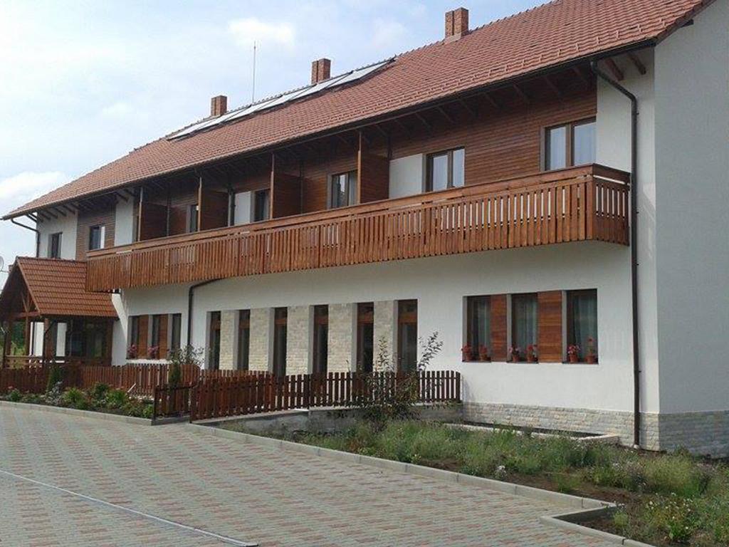 Pensiunea Casa Bunicului Mociu Экстерьер фото