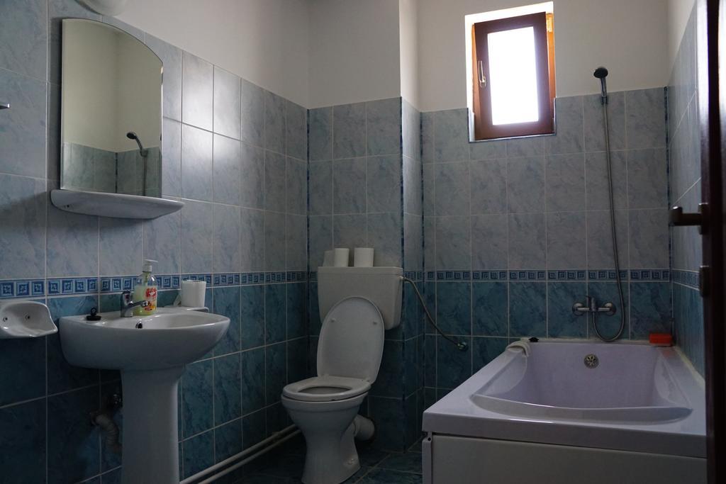 Pensiunea Casa Bunicului Mociu Экстерьер фото